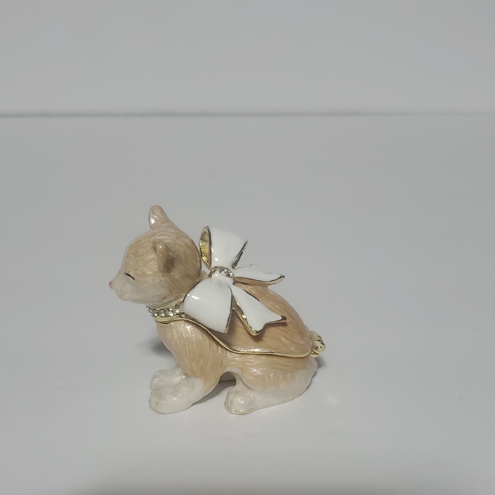 Charming Cat Figurine with Bow Metal Trinket Box